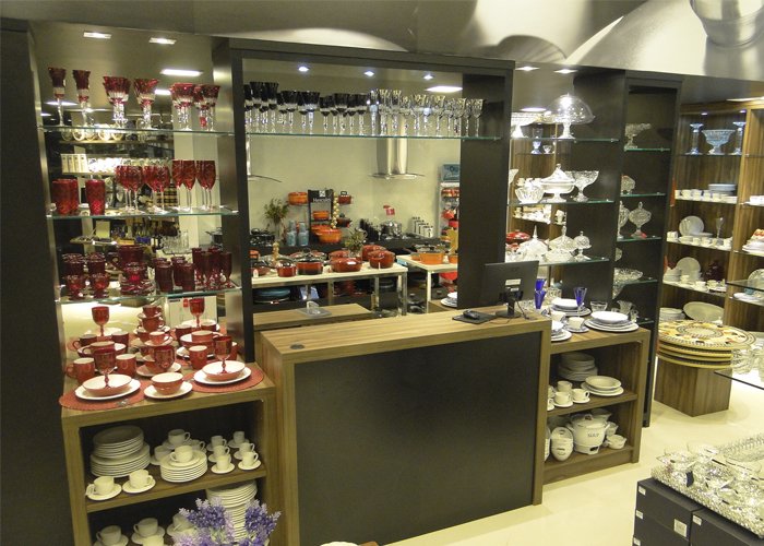 loja de roupas importadas